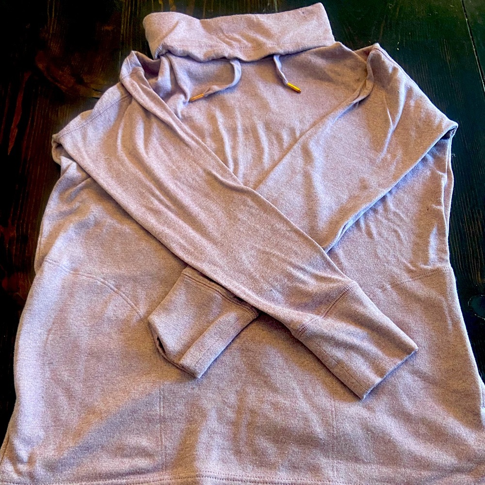 Old Navy Sweatshirt M Light Purple